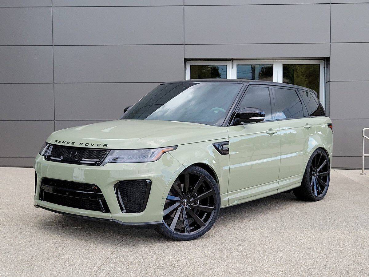 Strut Range Rover Custom STRUT Drives Towards Innovation and Collaboration in 2022 • STRUT