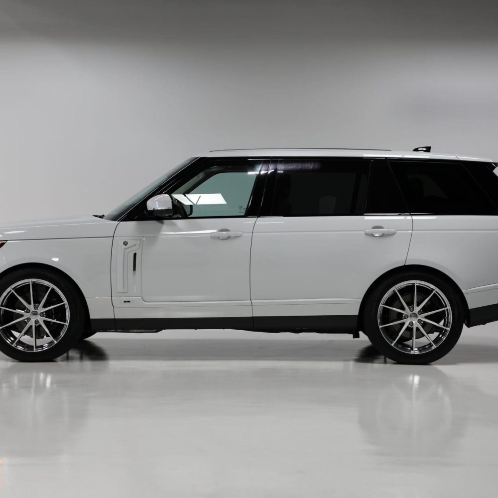 STRUT Range Rover Full Size Collection - White
