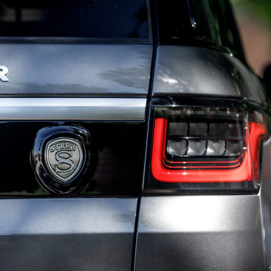 STRUT Range Rover Sport Collection - Titanium 8